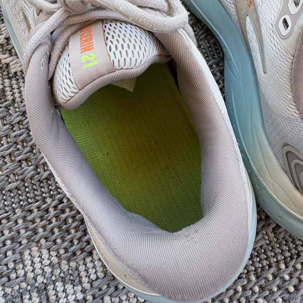 Brooks Glycerin 21 Womens 8.5 beige/grey Running Walking 1204081B195 Sneaker - Picture 11 of 16